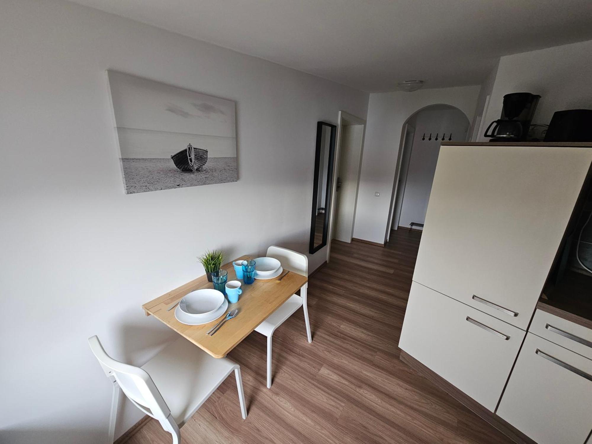 3 Moderne 2-Zimmer-Apartments Mit Wlan & Parkplatz, Perfekt Fuer Familien & Gruppen Magdeburg Bagian luar foto